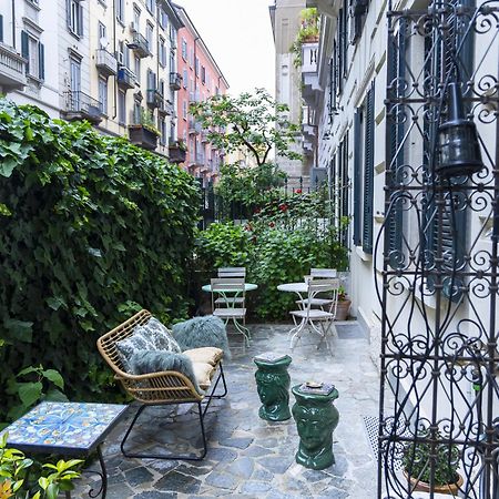 Luxury Bohemian Suite With Private Garden In Milan Exterior photo